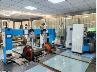 車輪軸輪輞相控陣超聲波自動探傷機